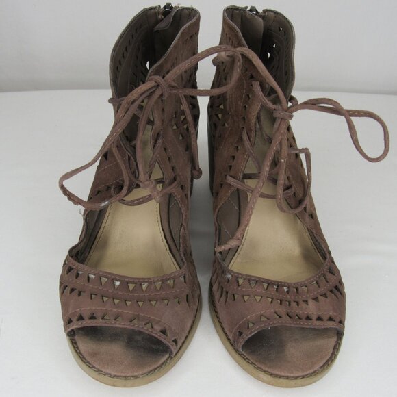 Vince Camuto Tan Suede Leather TARITA Sandal Cut Out Stacked Heel Women's 5.5 - Picture 6 of 10